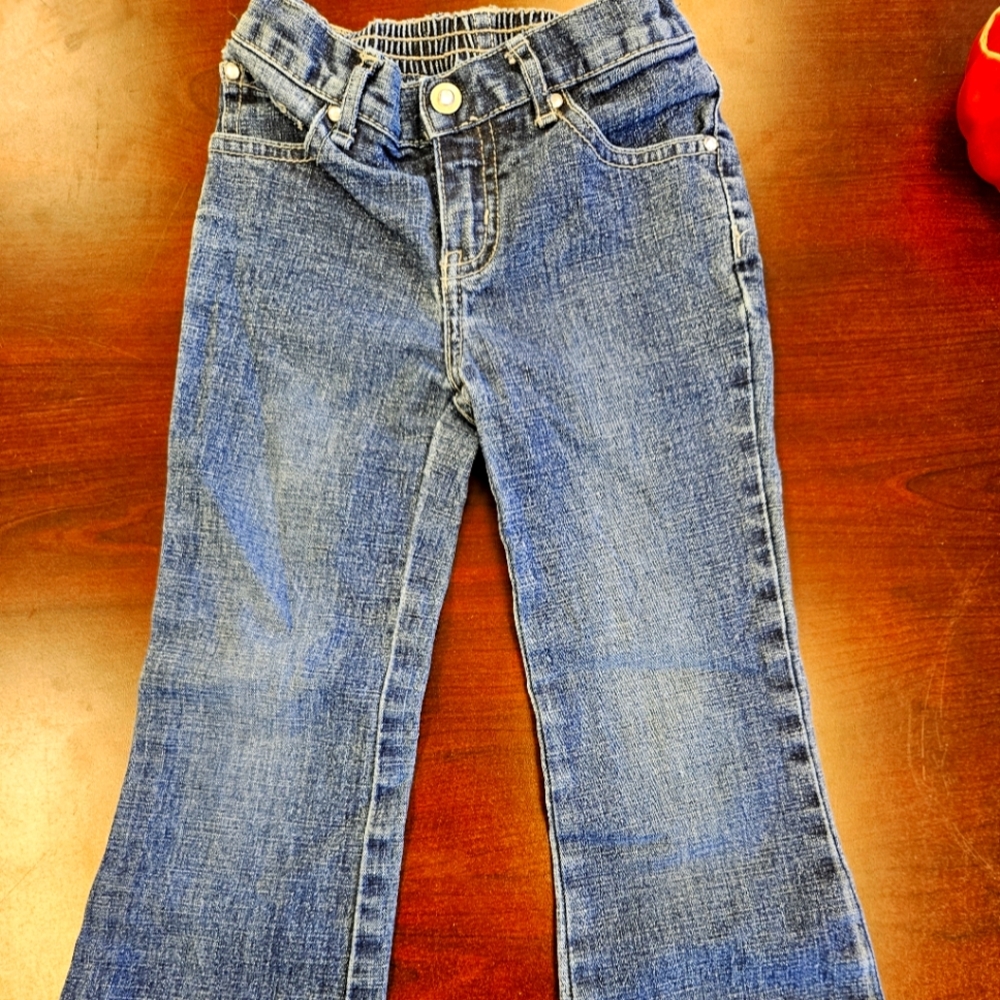 Size 4 Jeans W/Jeweled Buttons by Xhileration Size 4